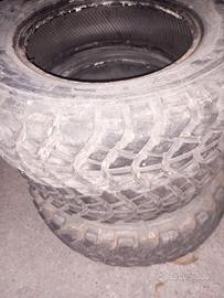 Gomme 205/70  R15 per fuoristrada Suzuki