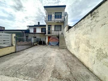 4 LOCALI A CARPENEDOLO