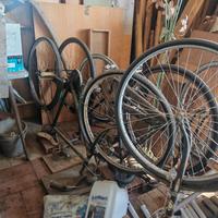 BICICLETTE ANTICHE E VECCHIE 