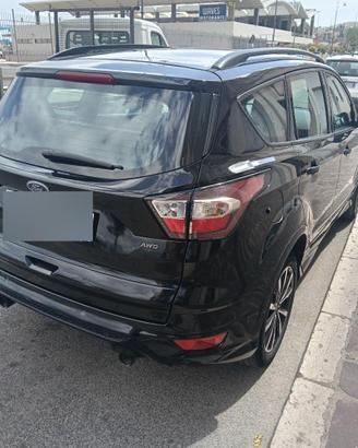 Ford Kuga St Line 2.0 tdci AWD