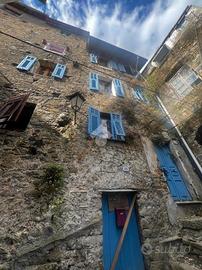 CASA SEMINDIPENDENTE A CERIANA