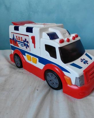 Ambulanza giocattolo 