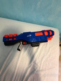 Nerf Elite Trilogy DS-15 blaster pompa