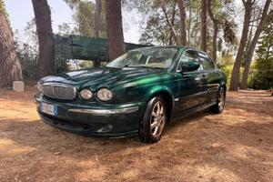 auto Jaguar X-Type 2,0 D  I4 Executive
