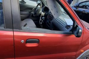 SUZUKI IGNIS 4X4 2001 - PORTA ANTERIORE DESTRO