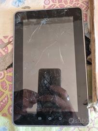 0547-Tablet MediaCom SmartPad 711i 4GB