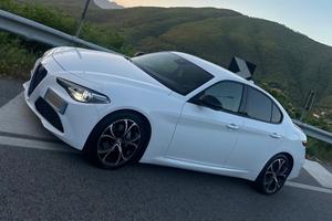 Alfa Romeo Giulia Automatica Sport Edition