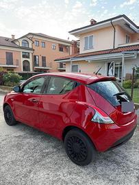 Ypsilon Elefantino Blu 1.2 GPL 69cv - neopatentati