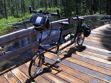 Bicicletta tandem pieghevole