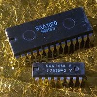 Circuiti integrati SAA1070 1058 Nuova Elettronica
