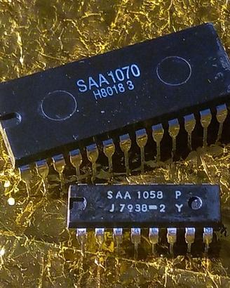 Circuiti integrati SAA1070 1058 Nuova Elettronica