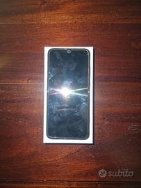 Huawei P Smart 2019 64GB + Original box + Cover