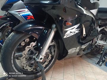 Suzuki GSX R 600 - 1999