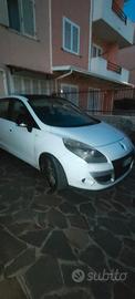 Renault Scenic Xmod 2010 1.5 dCi 