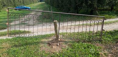 ringhiere balconi e finestre