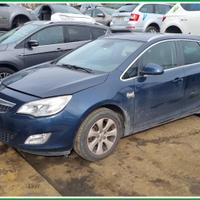 Ricambi Usati OPEL Astra J SW 2011