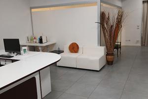 Stanza in Studio Medico Attrezzato con Ecografo