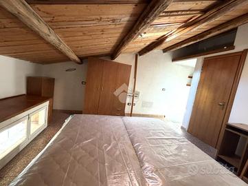 2 LOCALI A CATANZARO