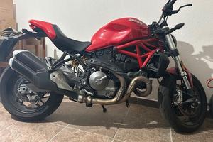 Ducati Monster 821