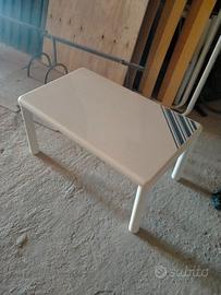 Tavolinetto da salotto