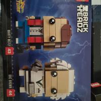 LEGO® BrickHeadz™

Marty McFly e Doc Brown
