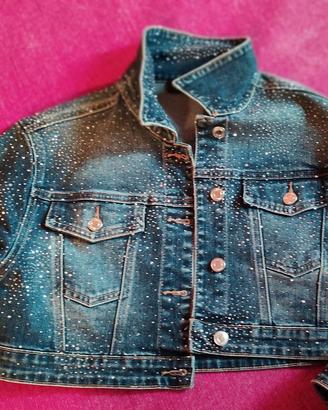 Giacchetto jeans denim con strass.