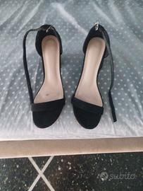 sandalo con cinturino e tacco come nuovo  n 40