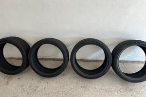 Pneumatici 235 35 R19