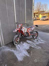 Ktm exc 125 six days