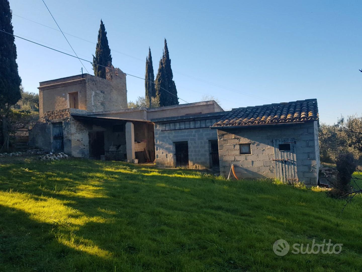Roseto degli Abruzzi rustico e terreno edificabile - Vista 2
