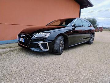 Audi A4 S-Line 
