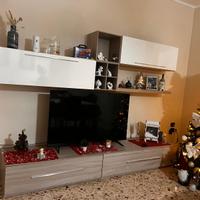 Cucina e salotto completa