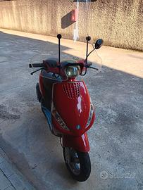 piaggio zip