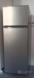 Frigo indesit I55T, 54x54, alto 144, come nuovo