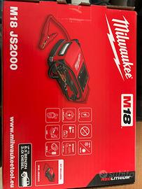 Avviatore booster M18 Milwaukee per auto