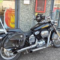 HONDA VT 750 BLACK WIDOW USATA