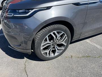 4 Pirelli Scorpion Winter 265/45-21