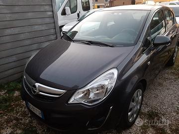 Opel corsa 1.2 benzina