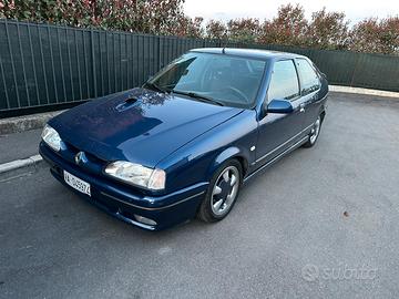 Renault 19 1.8 16v 3p
