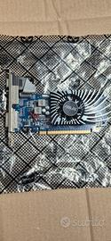 Scheda video GeForce 1GB