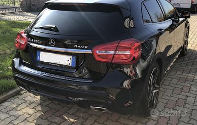 Mercedes- Benz  GLA 220d 4 matic