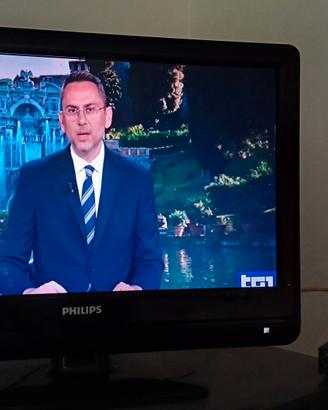 TV Philips 22" ideale per cucina e anziani