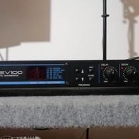 Multieffeto  Yamaha REV 100