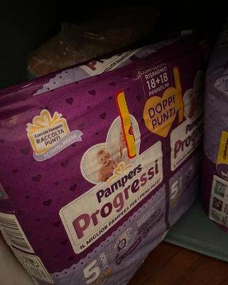 Pannolini Pampers
