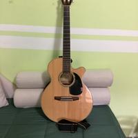 CHITARRA CLASSICA PREAMPLIFICATA Ibanez