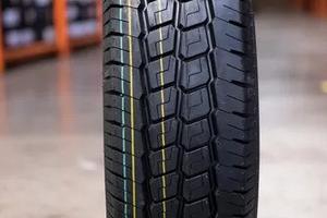 Pneumatico nuovo DUCATO DAILY