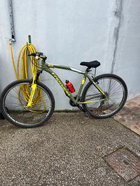 Mountain Bike - Torpado Delta 29ER