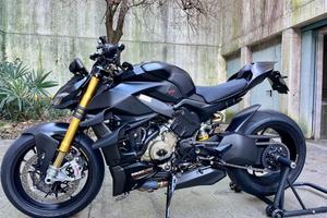 Ducati Streetfighter V4s