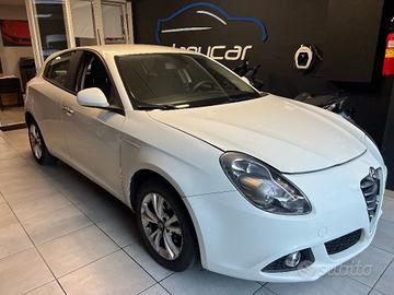 ALFA ROMEO Giulietta 1.6 JTDm-2 120 CV Distincti