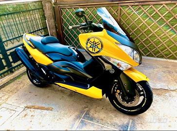 Yamaha T Max - 2009
